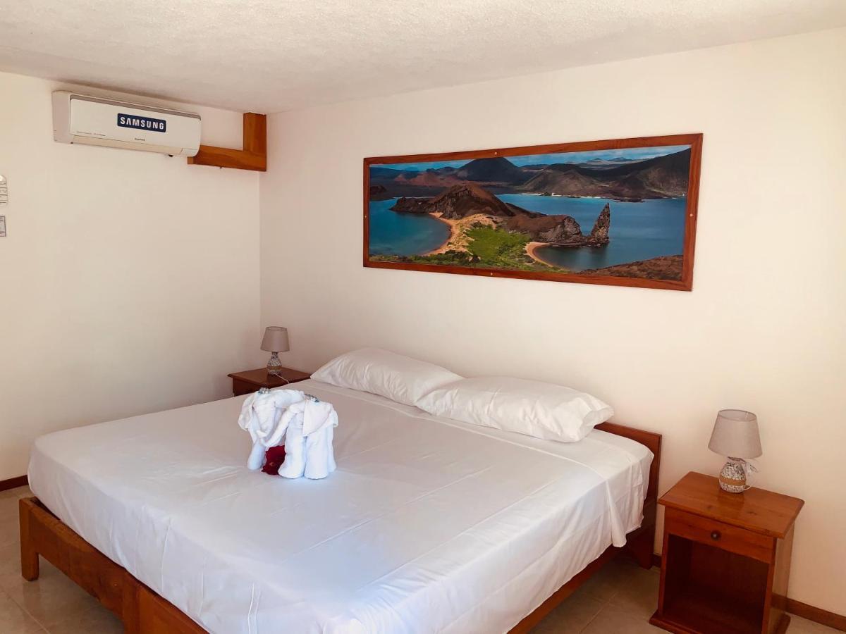 Hostal White House Galapagos Puerto Ayora  Eksteriør billede