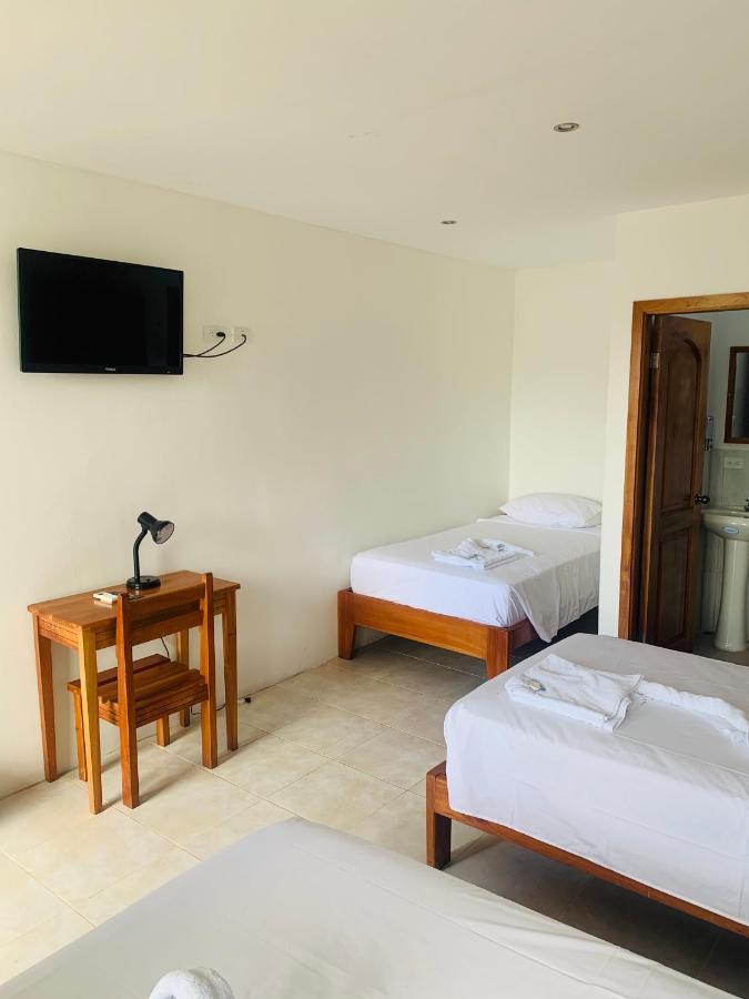 Hostal White House Galapagos Puerto Ayora  Eksteriør billede